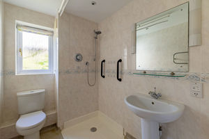 Photo 32- click for photo gallery